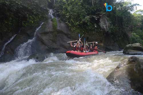 jeram adidas cianten atas