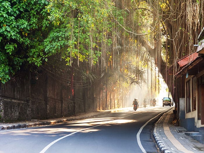 13 tersesat di bali indonesia