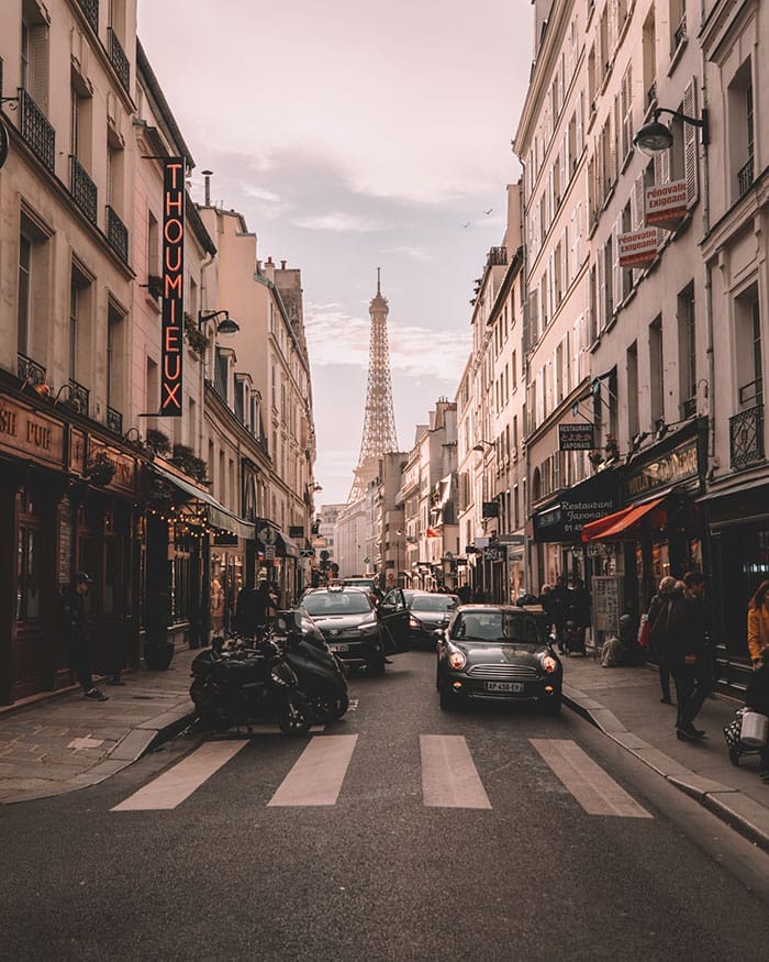 15 berjalan jalan di jalanan kota paris prancis