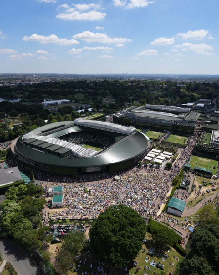 54 menyaksikan turnamen wimbledon di london