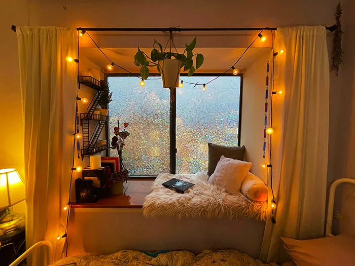 9 Cozy Window Seat Cushions