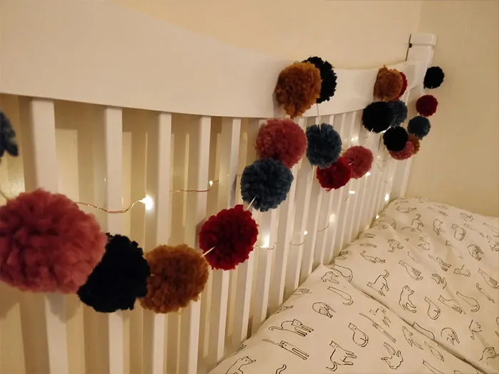 16 Colorful Garlands
