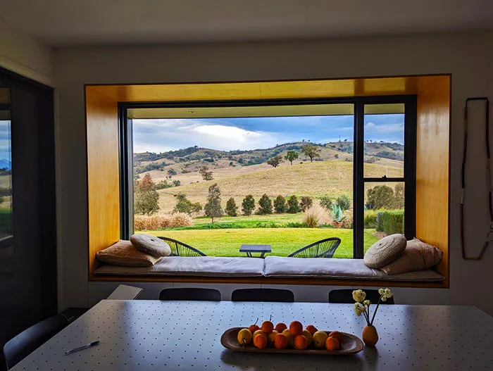 15 Modern Window Seat Idea For Living Room