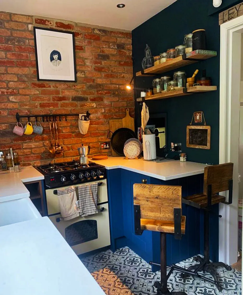02 Traditional Brick Wall Design for the Kitchen