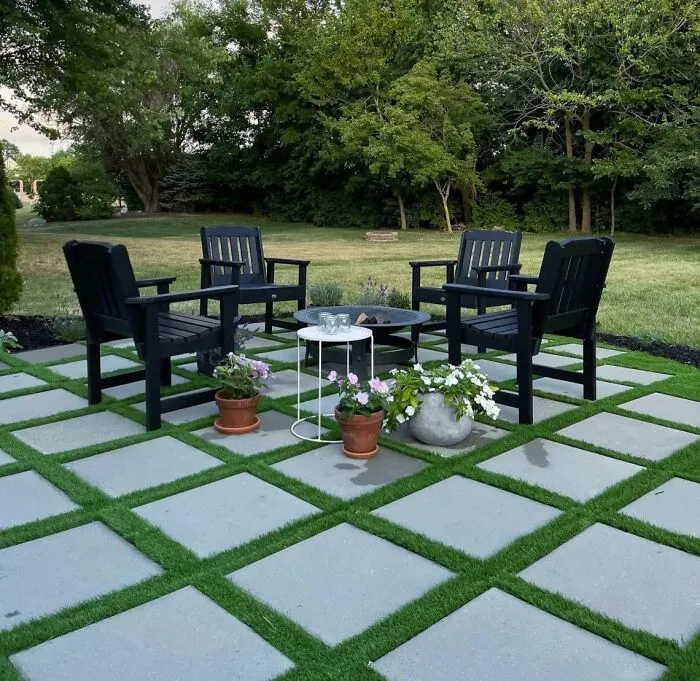 20 Pavers For Contemporary Backyard Design Ideas
