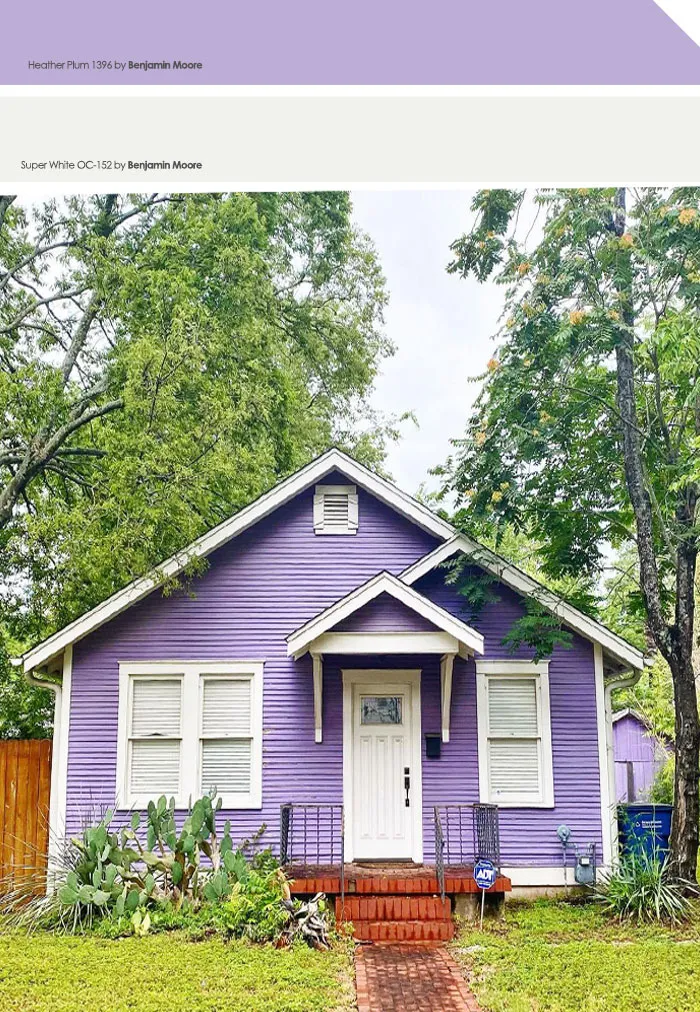 Rumah yang dicat ungu