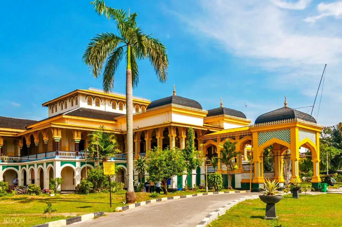 06 istana maimun