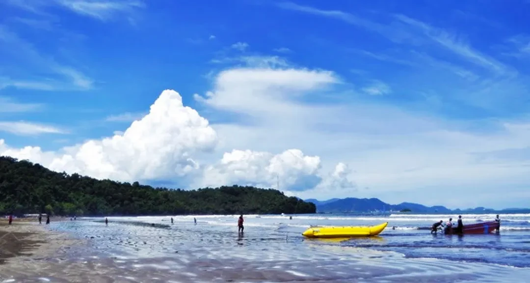 03 Pantai Air Manis
