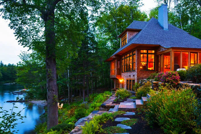 11 Hampshire Lake Home
