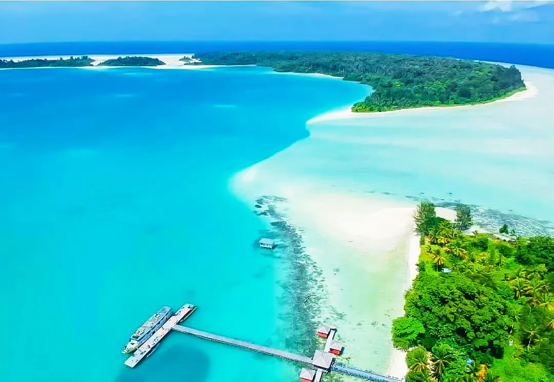 05 pulau widi maluku utara