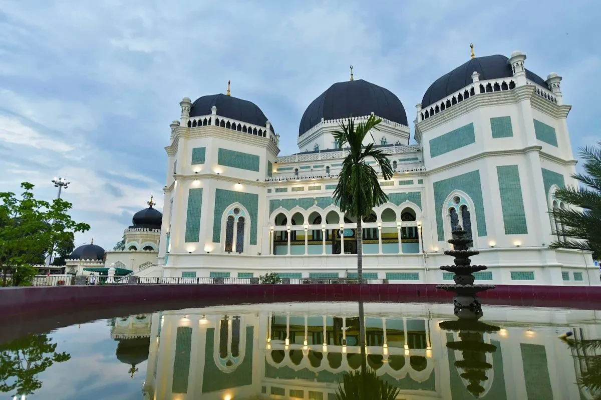 07 Maasjid Raya Al Mashun Medan