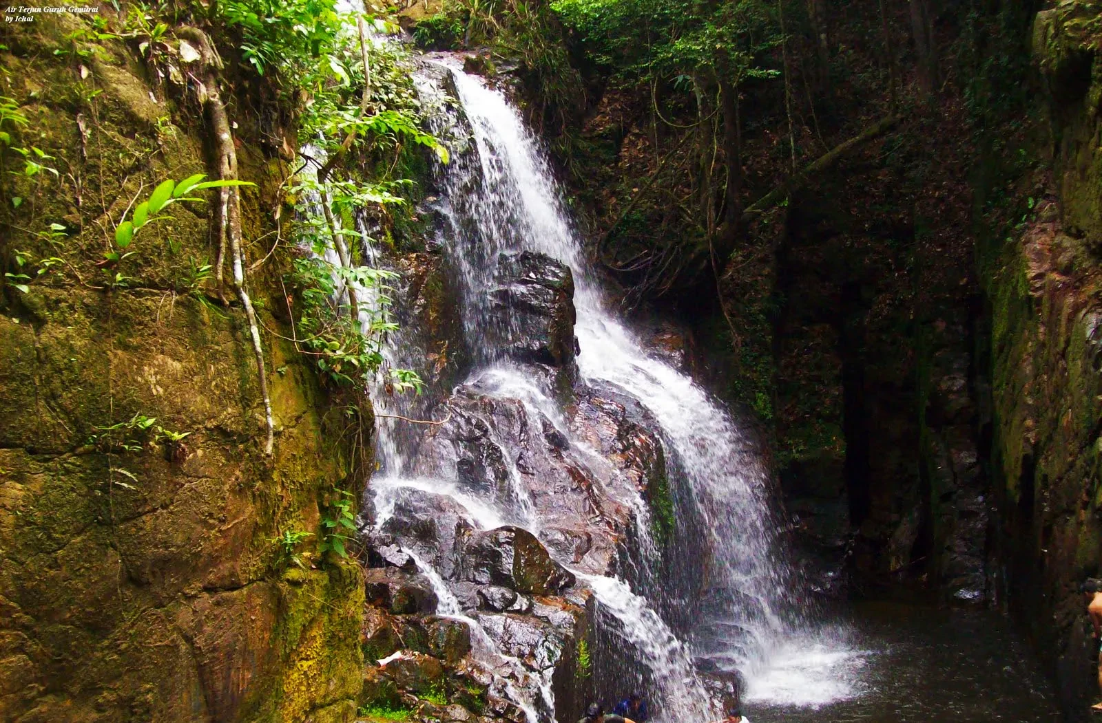 08 air terjun guruh gemurai