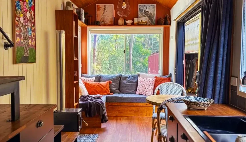 01 the tasmanian little sabi is one of this years most beautiful tiny homes thumbnail 7