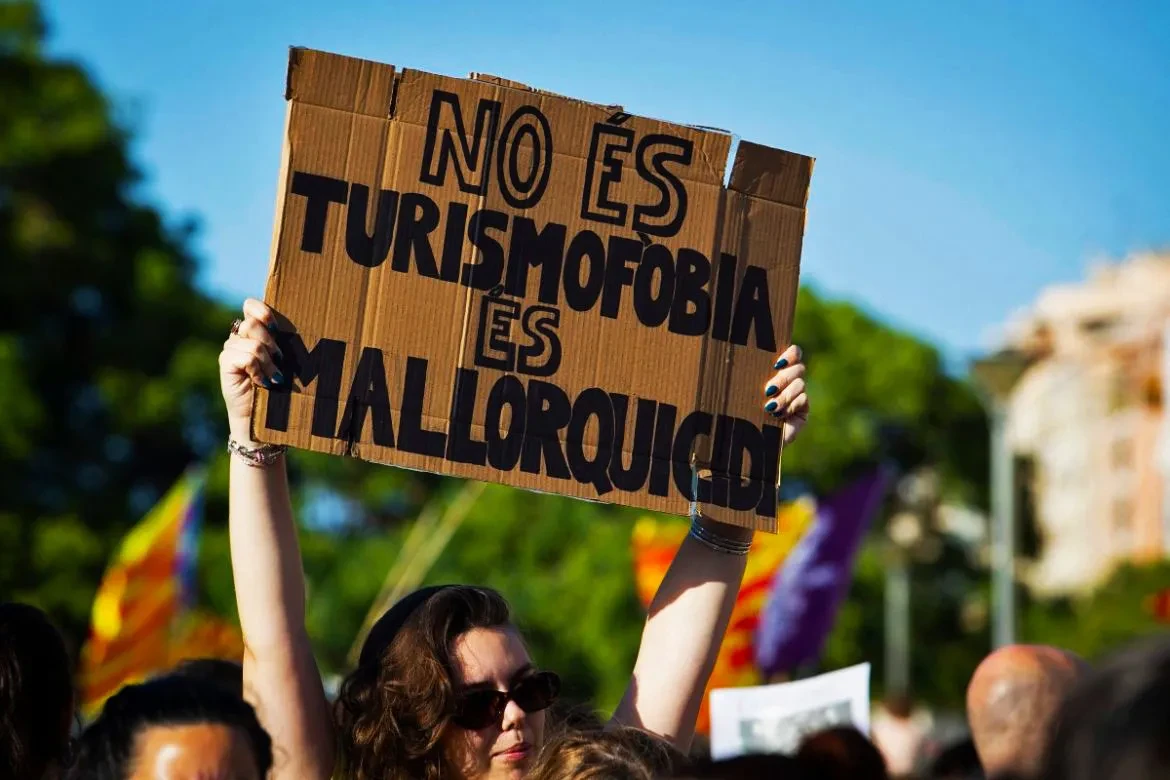 03 Spain tourism protest