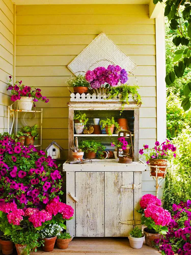01 rustic white garden table pink flowers