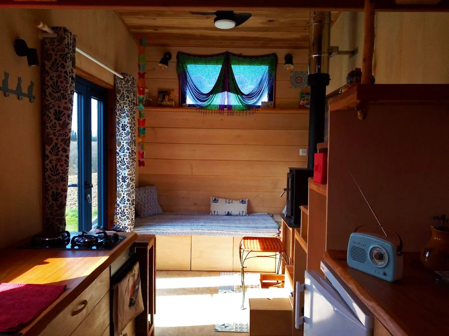 nomadic off grid tiny house