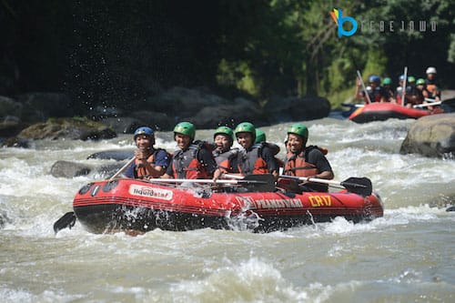 mengenai rafting