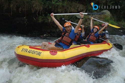 paket rafting cisadane