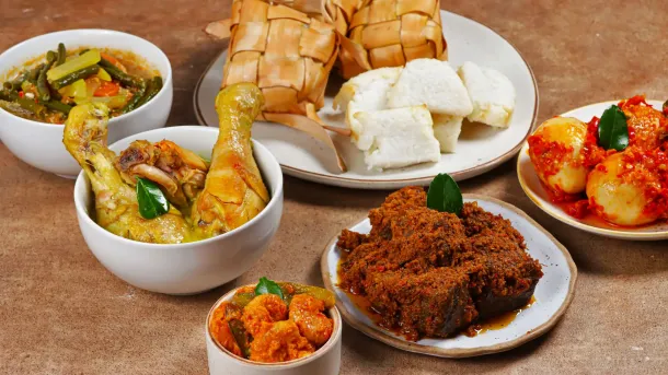 Hidangan Favorit Lebaran Keluarga Indonesia