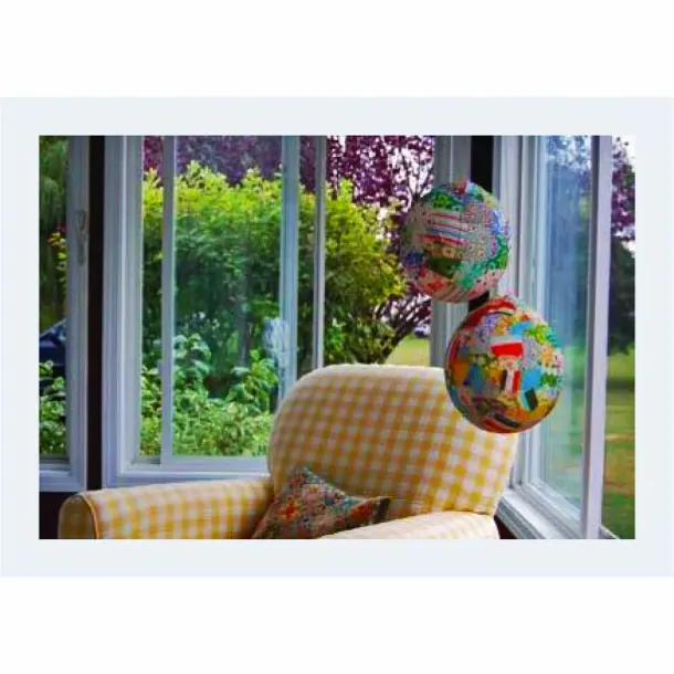 Ilustrasi Lentera Kain Perca (Patchwork Lanterns)
