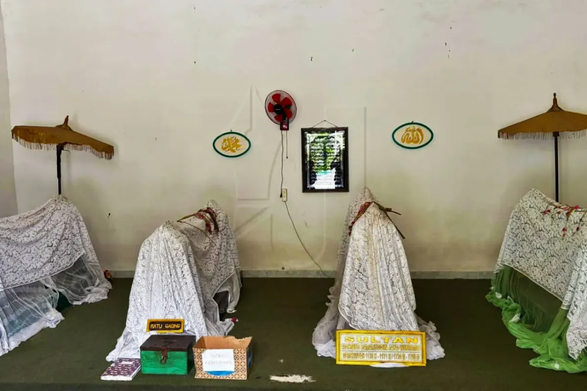 Ilustrasi Makam Sultan Mahmud Badaruddin I, Palembang
