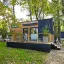 Cottage Beroda Terang dengan Desain Tiny House